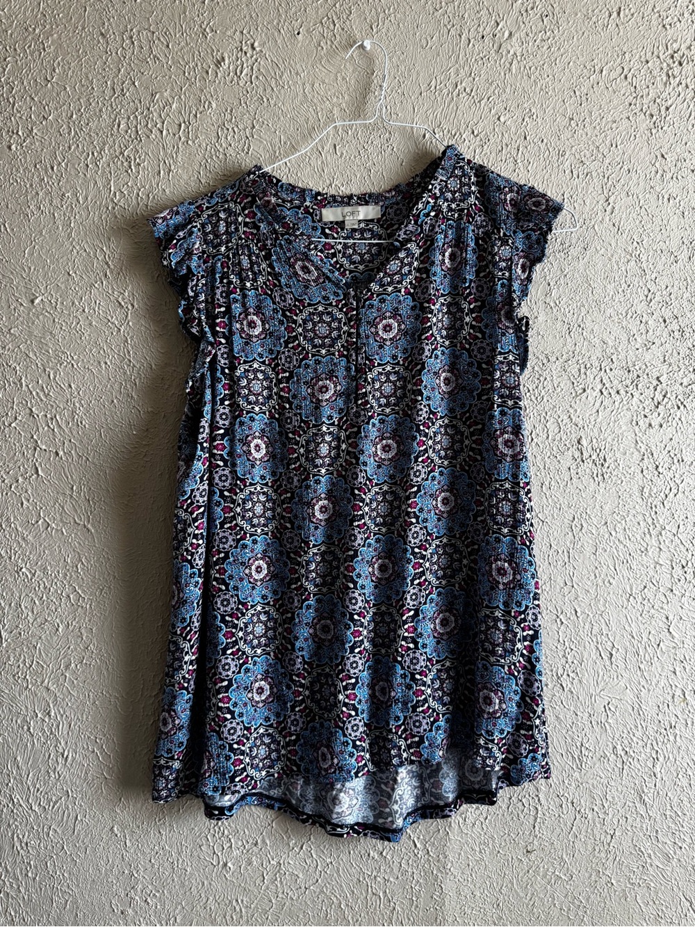 LOFT Blue Floral Medallion Cap-Sleeve Tunic